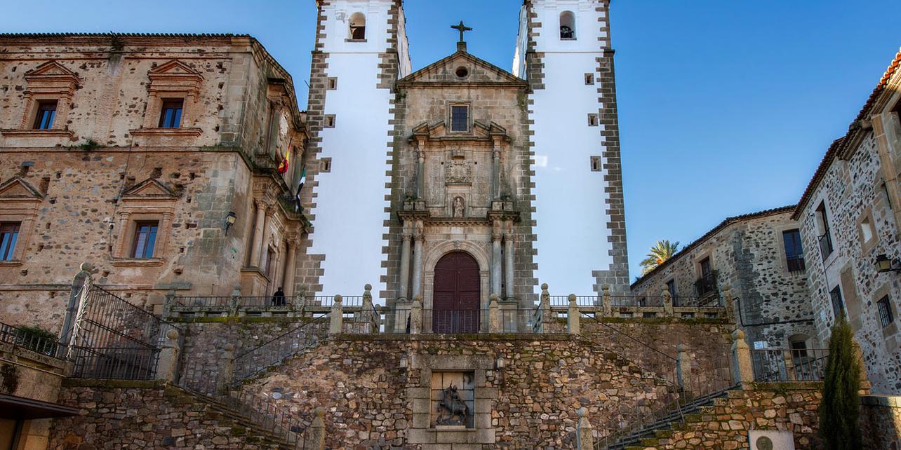 Iglesia de San Francisco Javier Iglesia de San Francisco Javier