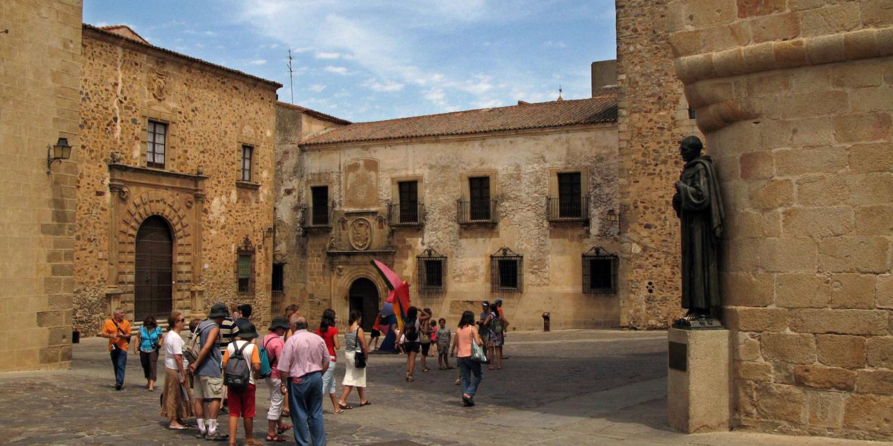 Plaza de Santa María Plaza de Santa María