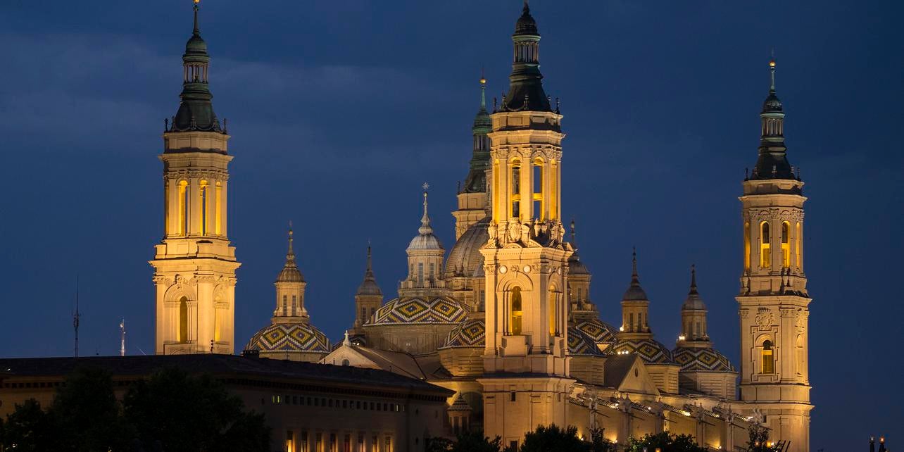 Basílica de Nuestra Señora del Pilar Basílica de Nuestra Señora del Pilar
