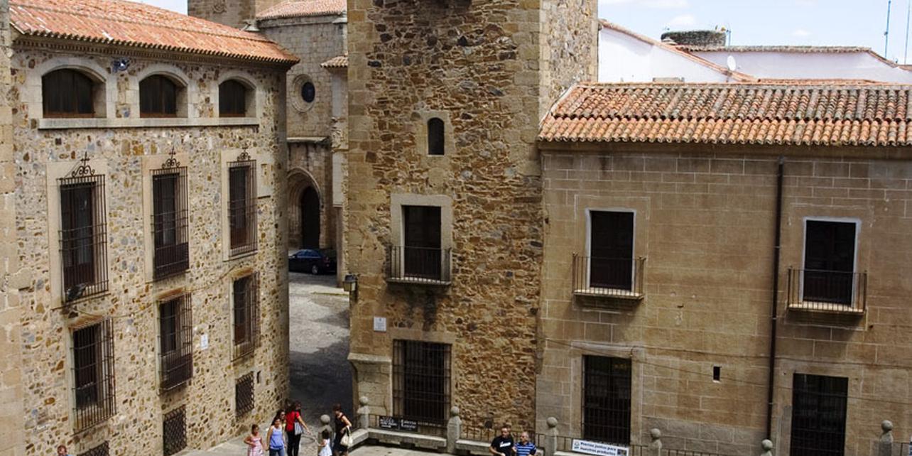 Plaza de San Jorge Plaza de San Jorge