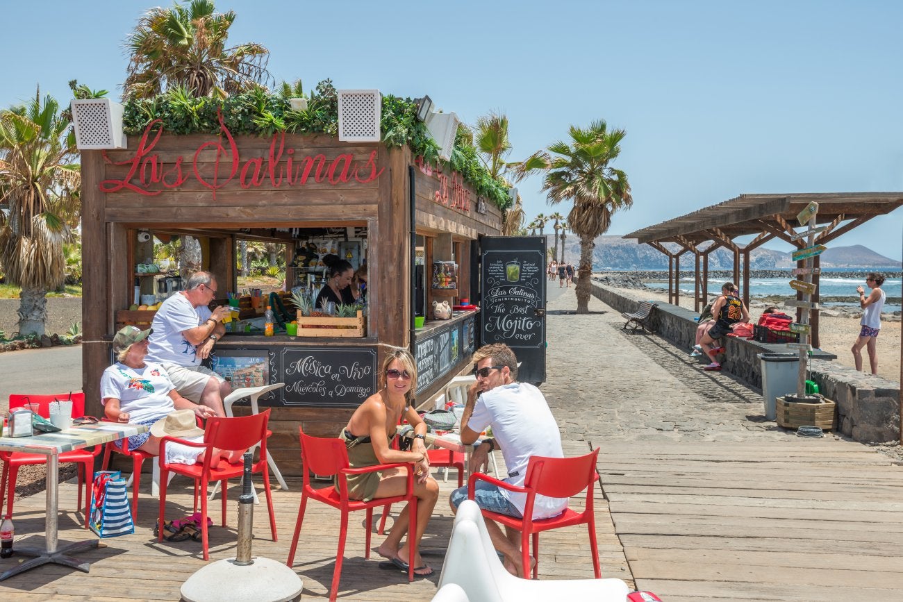 'Las Salinas' (Playa de Las Américas): clientes (2)