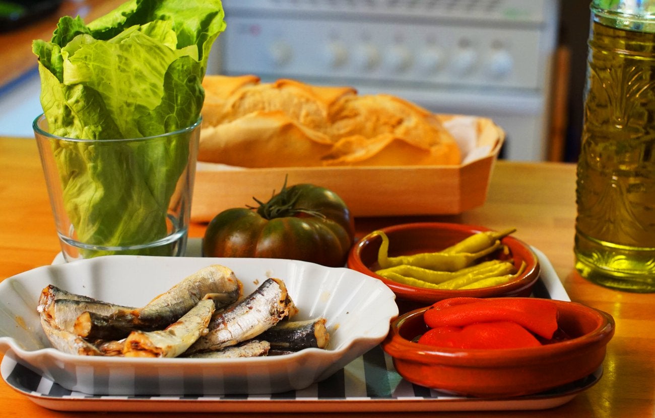 Bocadillo de sardinillas (ingredientes) Bocadillo de sardinillas (ingredientes)