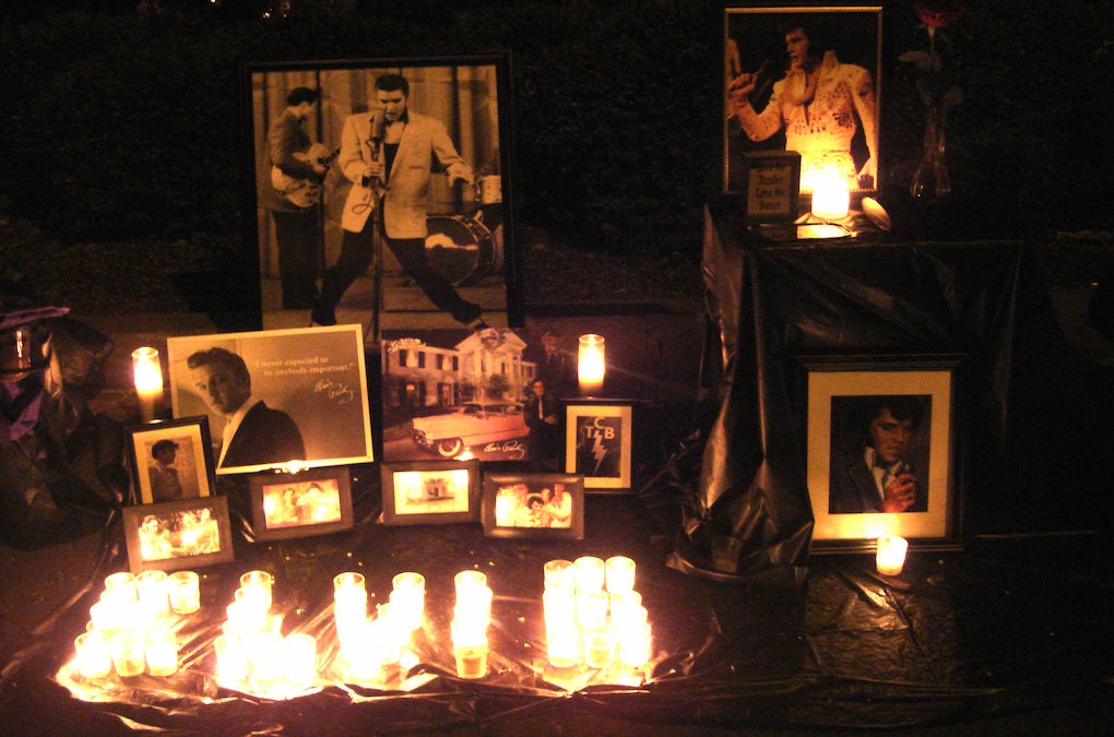 Homenajes a Elvis en Memphis. Foto: Camino Martínez. Homenajes a Elvis en Memphis. Foto: Camino Martínez.