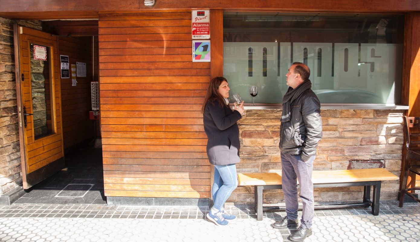 Una parada obligatoria en la calle Zumardia. Una parada obligatoria en la calle Zumardia.