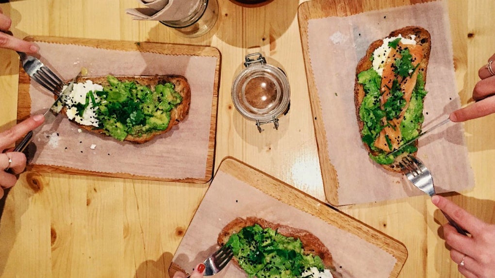 Tostadas de aguacate. Tostadas de aguacate.
