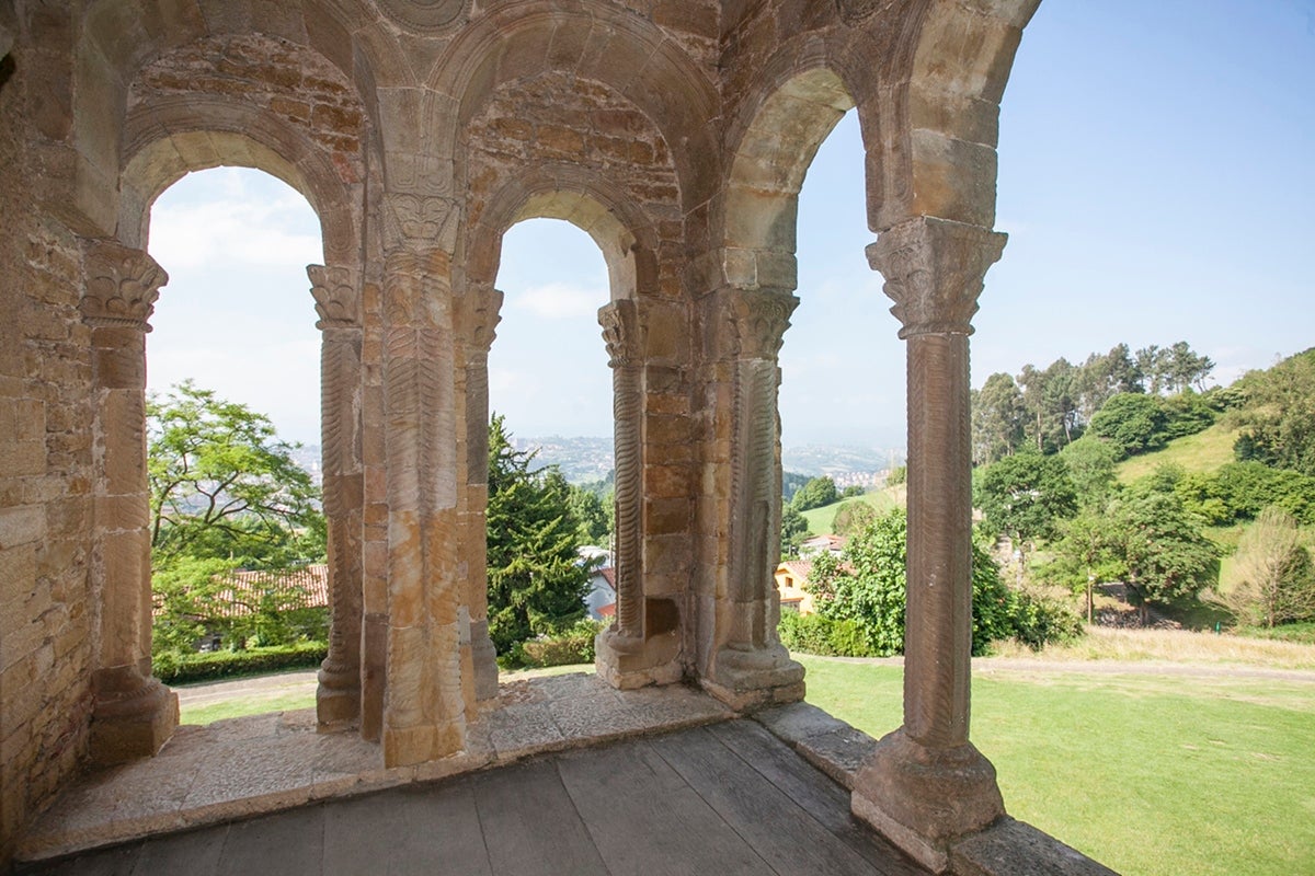 Uno de los rincones donde Nooteboom meditó sobre los reyes astures. Uno de los rincones donde Nooteboom meditó sobre los reyes astures.